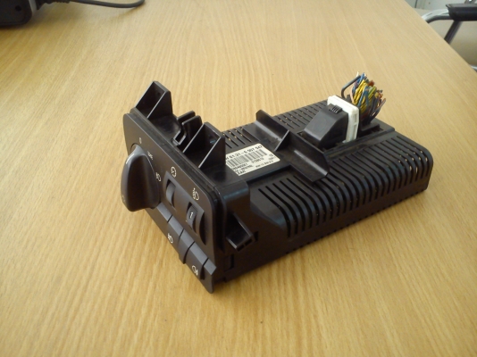 สวิทช์ไฟหน้า BMW E46 แท้