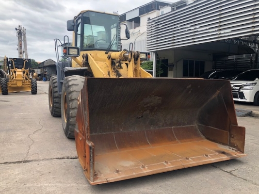 รถตัก Komatsu WA300-3 เก่านอกจากญีปุ่่น100\% มีให้เลือกหลายคัน พร้อมใช้งานทุกคัน