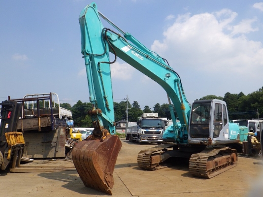 ขายแมคโคร ยี่ห้อKobelco รุ่น SK200-3 ขายแมคโคร ยี่ห้อKobelco รุ่น SK200-3