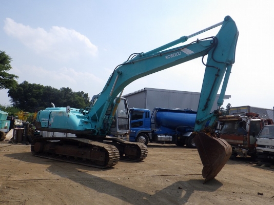 ขายแมคโคร ยี่ห้อKobelco รุ่น SK200-3 ขายแมคโคร ยี่ห้อKobelco รุ่น SK200-3