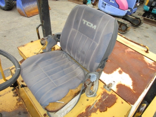 ขายรถตัก ยี่ห้อTCM รุ่น 820-2 ขายรถตัก ยี่ห้อTCM รุ่น 820-2