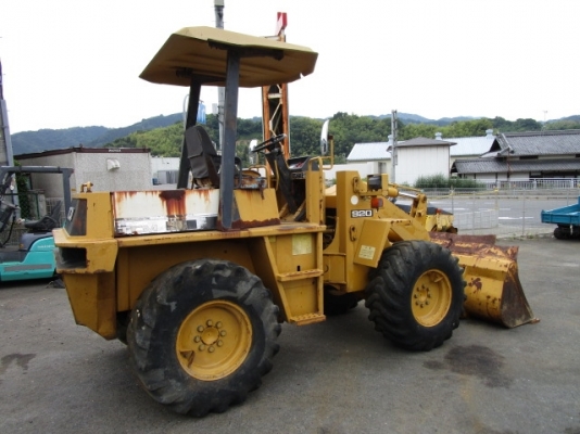 ขายรถตัก ยี่ห้อTCM รุ่น 820-2 ขายรถตัก ยี่ห้อTCM รุ่น 820-2