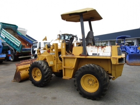 ขายรถตัก ยี่ห้อTCM รุ่น 820-2 ขายรถตัก ยี่ห้อTCM รุ่น 820-2