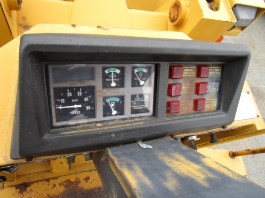 ขายรถตัก ยี่ห้อTCM รุ่น 820-2 ขายรถตัก ยี่ห้อTCM รุ่น 820-2