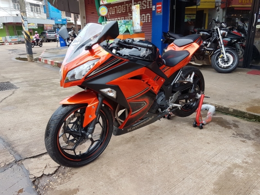 ขายแลกเทิร์น KAWASAKI NINJA300 ABS ปี2014 เดิมๆ ไมล์น้อย ทะเบียนพร้อมโอน บุ๊คเซอร์วิสครบ ราคา 93500 บาท ส่งได้ทั่วไทยคับ สนใจติดต่อ 081-0578282 FACEBOOK ชาญณรงค์ ป๊อป ชัยอมฤต ไอดีไลน์ POPBIGBIKESAKON คับ สนใจรถสวย ถูก ดี ต้อง POP BIGBIKE SAKONNAKHON  คลิป