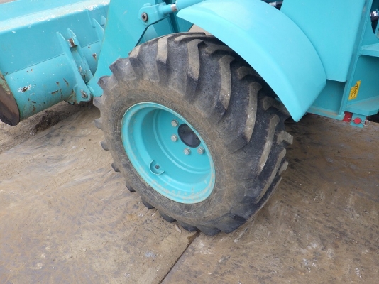 ขายรถตัก ยี่ห้อKobelco รุ่น LK50Z-5