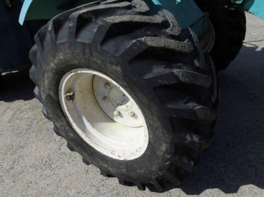 รถญี่ปุ่นเกรดA ขายถูก รถตักเอวอ่อน YANMAR V3 นำเข้าจากญี่ปุ่น โทร.090-986-2521 อ๊อบ