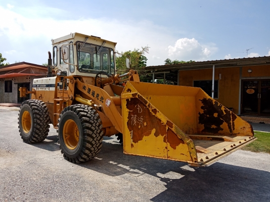 รถญี่ปุ่นเกรดA ขายถูก KOMATSU 510 กรองเดี่ยว ซีเรียลสูง นำเข้าจากญี่ปุ่น โทร.090-986-2521 อ๊อบ