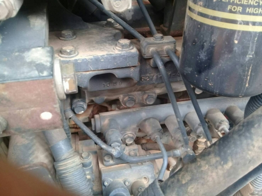 ขายเหมาคู่ 2 คัน KOMATSU PC78US 2 คัน มีหัวกระแทก 1 คัน เอกสารเล่ม ราคา 1250000 ขายเหมาคู่ 2 คัน KOMATSU PC78US 2 คัน มีหัวกระแทก 1 คัน เอกสารเล่ม ราคา 1250000