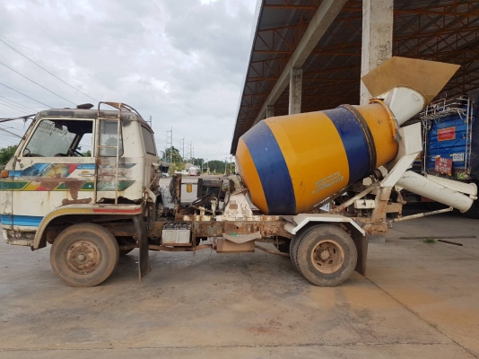 ขายรถโม้ปูน เครื่อง 6bg1 -175แรง