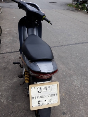 ็Honda wave 100s มีเล่มภาษีเกินลด 8600 ็Honda wave 100s มีเล่มภาษีเกินลด 8600