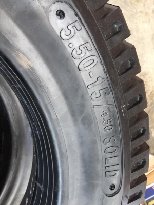 ขายยางตันใหม่ 5.50-15    Maximo-Hd   สำหรับรถล้อหน้าคู่