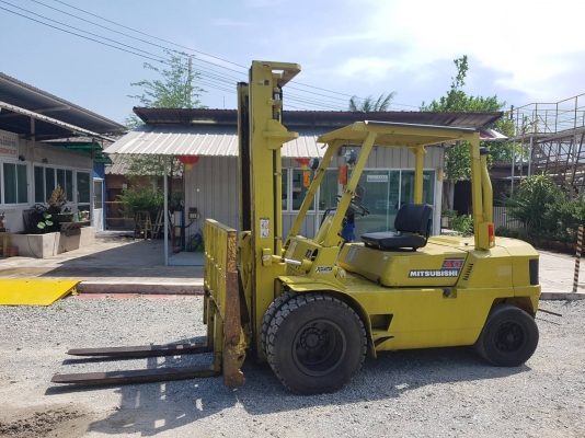 รถโฟล์คลิฟท์นำเข้าจากญี่ปุ่นแท้ 1 ล้าน\%