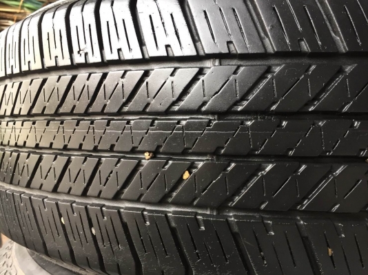 ขายล้อ Revo ขอบ17 พร้อมยาง BRIDGESTONE 265-65-17 ปี15 ชุดละ 9,900 บาท