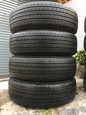 ขายยาง BRIDGESTONE DURAVIS R611 215-70-16 ปี16 ชุดละ 5,900 บาท