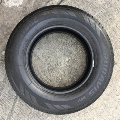 ขายยาง BRIDGESTONE DURAVIS R611 215-70-16 ปี16 ชุดละ 5,900 บาท ขายยาง BRIDGESTONE DURAVIS R611 215-70-16 ปี16 ชุดละ 5,900 บาท