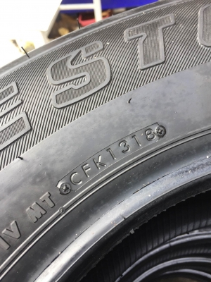 ขายยางป้ายแดง BRIDGESTONE 684II 245-70-16 ปี18 ชุดละ 14,500 บาท ขายยางป้ายแดง BRIDGESTONE 684II 245-70-16 ปี18 ชุดละ 14,500 บาท