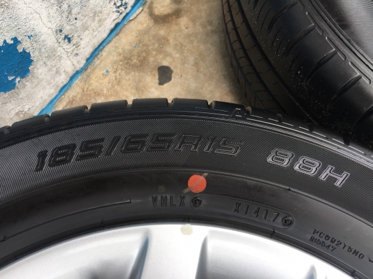 ล้อแม็ก 4รู100 Nissan Note,Almera ,March ขอบ 15 พร้อมยาง Dunlop 185-65-15 ปี 17 แม็กสวย ดอกยางหนานิ่ม