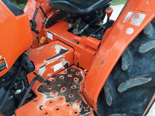 ขายL3408DTมาพร้อมอุปกรดันหน้า+ผานหลัง สีเดิมๆเครื่องเกียรดีวิ่งเรียบกิ๊บ