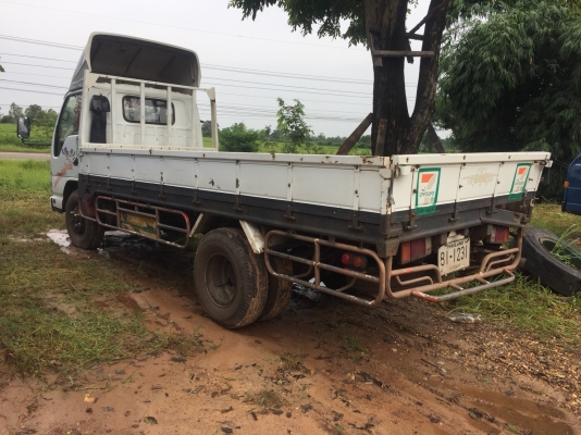 ISUZU NKR130 ปี50 ทะเบียนพร้อม