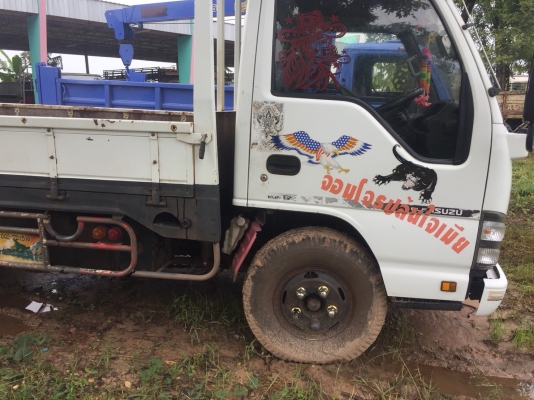 ISUZU NKR130 ปี50 ทะเบียนพร้อม ISUZU NKR130 ปี50 ทะเบียนพร้อม