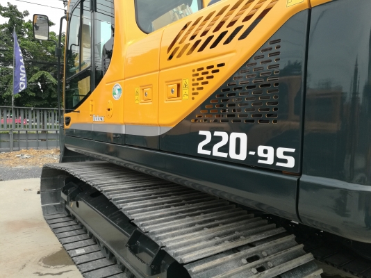 ขาย Hyundai 220-9S รถใหม่ นำเข้าจากเกาหลี สนใจติดต่อ 0892219630 คุณบี ID LINE beassist ขาย Hyundai 220-9S รถใหม่ นำเข้าจากเกาหลี สนใจติดต่อ 0892219630 คุณบี ID LINE beassist