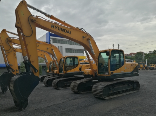 ขาย Hyundai 220-9S รถใหม่ นำเข้าจากเกาหลี สนใจติดต่อ 0892219630 คุณบี ID LINE beassist ขาย Hyundai 220-9S รถใหม่ นำเข้าจากเกาหลี สนใจติดต่อ 0892219630 คุณบี ID LINE beassist