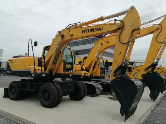 ขาย Hyundai 220-9S รถใหม่ นำเข้าจากเกาหลี สนใจติดต่อ 0892219630 คุณบี ID LINE beassist ขาย Hyundai 220-9S รถใหม่ นำเข้าจากเกาหลี สนใจติดต่อ 0892219630 คุณบี ID LINE beassist