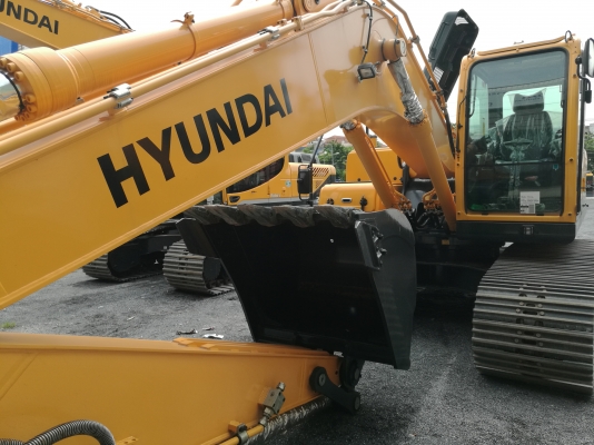 ขาย Hyundai 220-9S รถใหม่ นำเข้าจากเกาหลี สนใจติดต่อ 0892219630 คุณบี ID LINE beassist ขาย Hyundai 220-9S รถใหม่ นำเข้าจากเกาหลี สนใจติดต่อ 0892219630 คุณบี ID LINE beassist