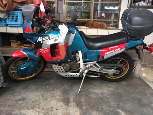 Honda Africa Twin 650 RD03