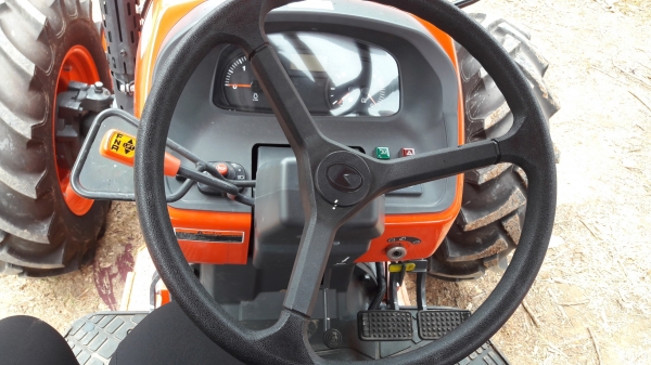 รถแทรกเตอร์มือสอง รถแทรกเตอร์มือสอง