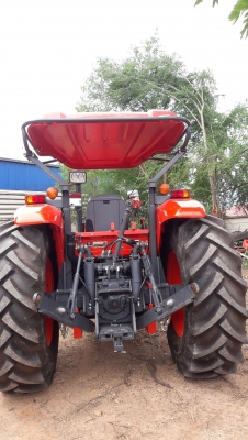 รถแทรกเตอร์มือสอง รถแทรกเตอร์มือสอง