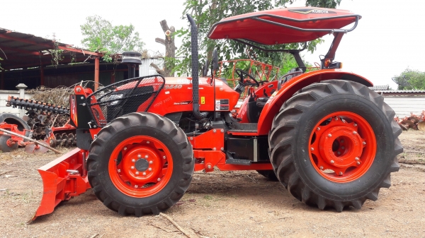 รถแทรกเตอร์มือสอง