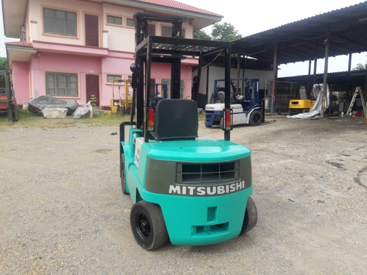 ขายรถยก MITSUBISHI FD25 F18A  เครื่องดีเซล เกียร์ธรรมดา ยกได้2.5ตัน เสา4เมตร ยางตันหน้า-หลัง รถเก่าญี่ปุ่น ติดต่อ 098-7962549