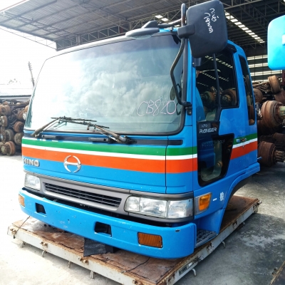 หัวเก๋ง HINO HITECH สมอกว้าง หัวญี่ปุ่นสีแจ่มๆเลยครับ ภายนอก - ภายใน จัดว่าสวยนำไปวางแทนหัวเก่าหล่อๆเลย