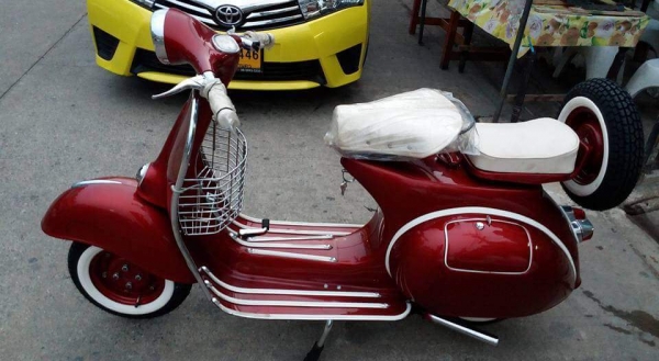 รับสั่งประกอบ Vespa 64  สภาพสวย ๆราคา 55,000 บาท