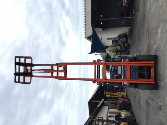 อาร์ ซี เอช โฟรคลิฟท์ ขาย โตโยต้า รุ่น 5 ดีเซล 2.5 ตัน