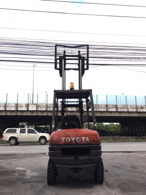 อาร์ ซี เอช โฟรคลิฟท์  ขาย โตโยต้า รุ่น 6 เบนซิน