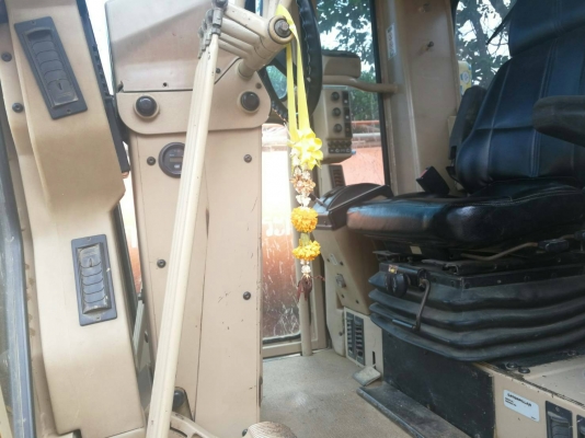 รถเกรด CAT 140 H.เอกสารเล่มทะเบียนราคา 3,100.000 กทม. รถเกรด CAT 140 H.เอกสารเล่มทะเบียนราคา 3,100.000 กทม.