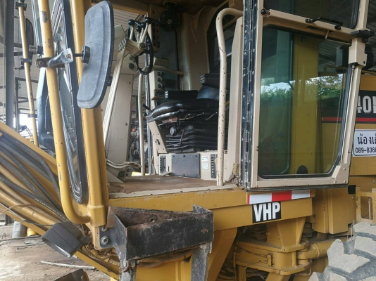 รถเกรด CAT 140 H.เอกสารเล่มทะเบียนราคา 3,100.000 กทม. รถเกรด CAT 140 H.เอกสารเล่มทะเบียนราคา 3,100.000 กทม.