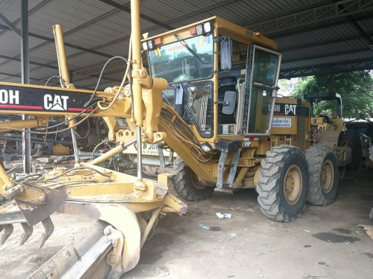 รถเกรด CAT 140 H.เอกสารเล่มทะเบียนราคา 3,100.000 กทม. รถเกรด CAT 140 H.เอกสารเล่มทะเบียนราคา 3,100.000 กทม.