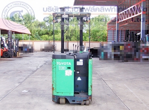 ขาย รถโฟล์คลิฟท์ไฟฟ้า TOYOTA รุ่น 7-FBRK13