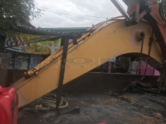 ขายด่วน บูม Komatsu 120-3สภาพสวย ขาย 35000 บาท ขายด่วน บูม Komatsu 120-3สภาพสวย ขาย 35000 บาท