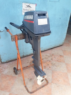 YAMAHA 8 HP 2 จังหวะ หาง21 นิ้ว สตาร์ทไฟฟ้า สภาพสวยและดี
