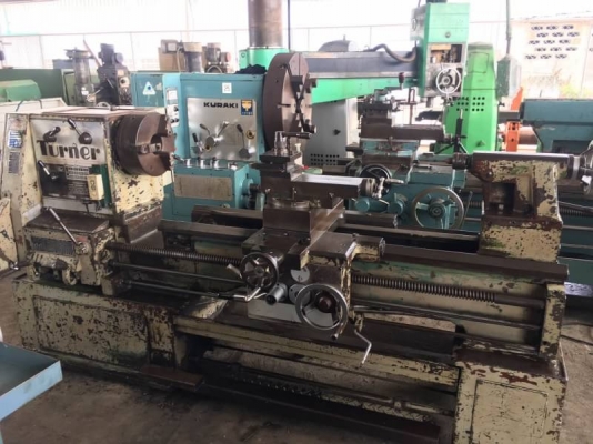 ขายเครื่องกลึง 8 ฟุต สวิง 1 เมตร รู3 นิ้วพร้อมใช้ครับ