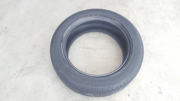 ขายยาง\% 215/55/17 ปี 0315 BRIDGESTONE GR90 4 เส้น