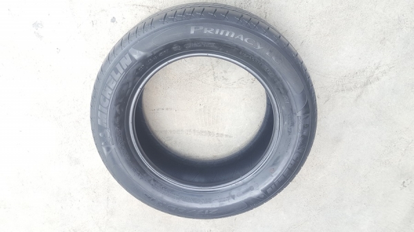 ขายยาง\% 215/60/16 ปี 3716 MICHERLIN Primacy 4 เส้น ขายยาง\% 215/60/16 ปี 3716 MICHERLIN Primacy 4 เส้น