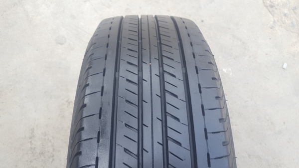 ขายยาง\% 215/65/16 ปี 0217 BRIDGESTONE R611 4 เส้น ขายยาง\% 215/65/16 ปี 0217 BRIDGESTONE R611 4 เส้น