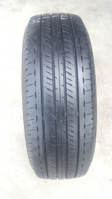 ขายยาง\% 215/65/16 ปี 0217 BRIDGESTONE R611 4 เส้น