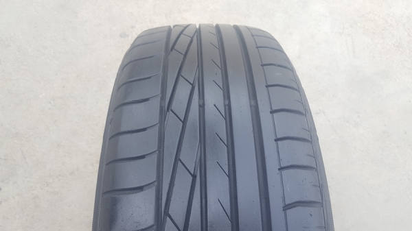 ขายยาง\% 185/55/16 ปี 15 GOODYEAR Excellence 4 ล้อ ขายยาง\% 185/55/16 ปี 15 GOODYEAR Excellence 4 ล้อ